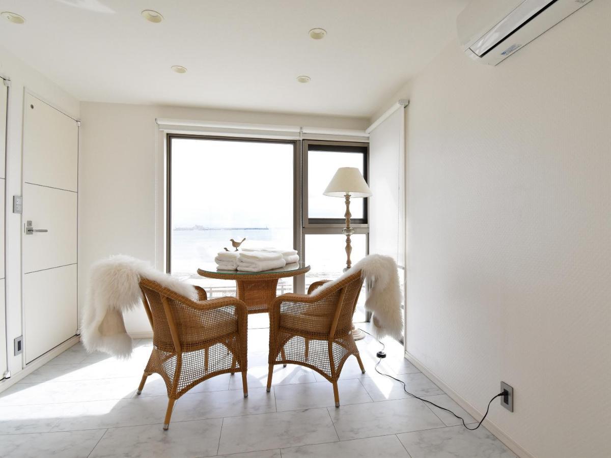 Zushi Funny House Exterior foto